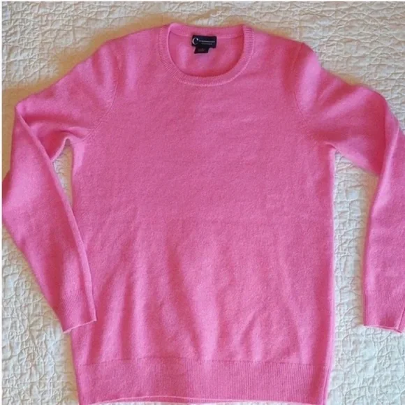 C by Bloomingdales Cashmere Sweater Pink - Sz M - Picture 1 of 3